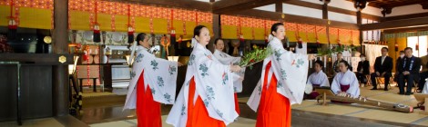 神前舞の奉納 令和2年11月3日奉納