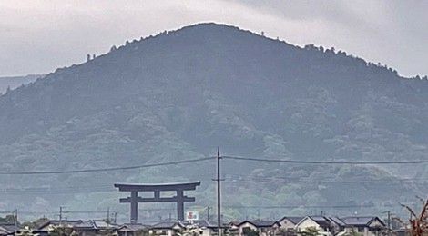 4月の三輪山